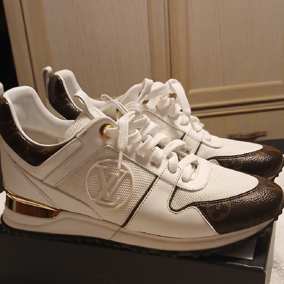 White and Brown Sneakers with Gold Accents - Picture 2 of 7